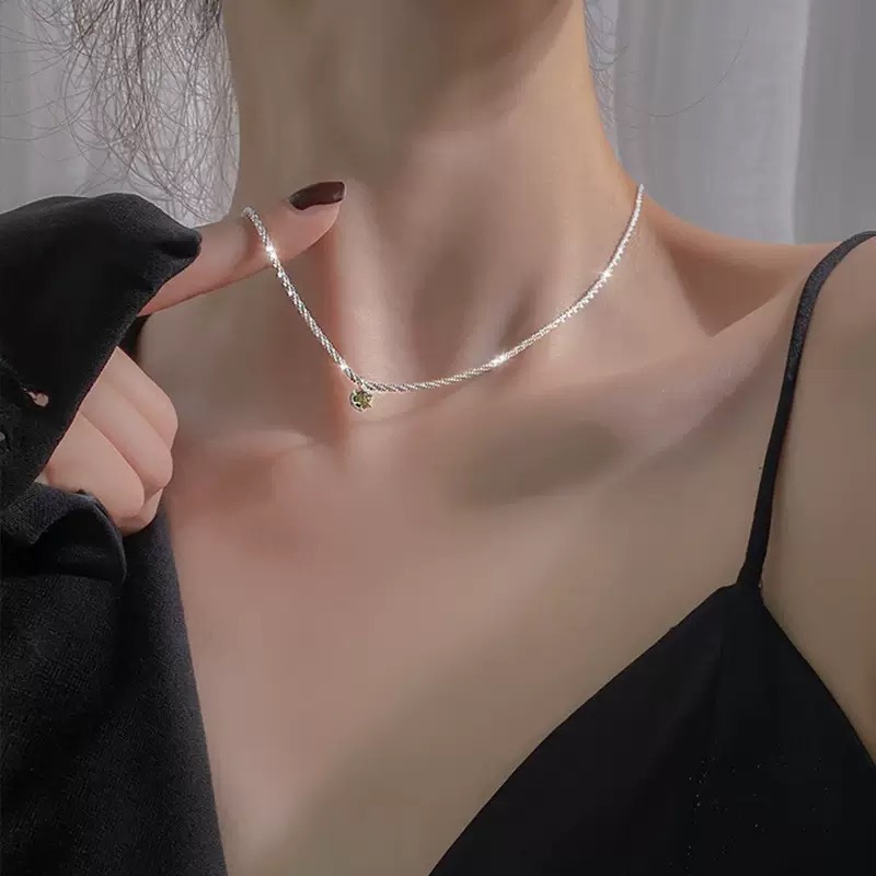 European and American Cross-border Explosions Elegant Zircon Full Diamond Necklace Clavicle Chain High-end Light Luxury Flash Women's Stacked Wearing Jewelry