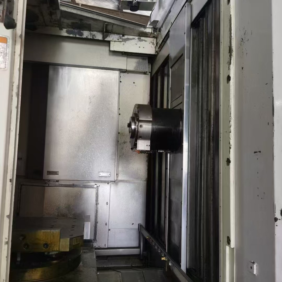 Sell used Okuma MA-600HB horizontal machining center spindle taper BT50 tool magazine: 40