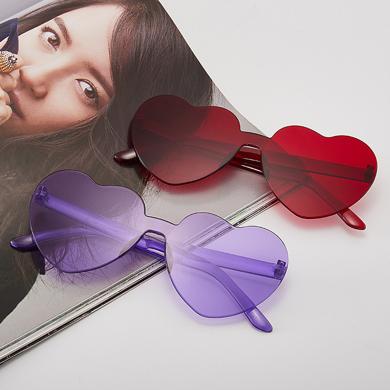 One-Piece Peach Heart Sunglasses, Heart Glasses, Jelly Color Rimless Heart-Shaped One-Piece Sunglasses