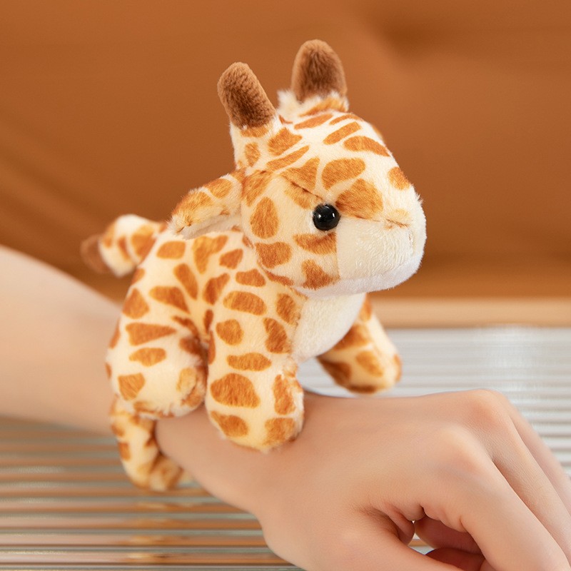 Stand shoulder doll tiger doll plush toy cartoon hanging shoulder magnetic red panda giraffe doll gift wholesale