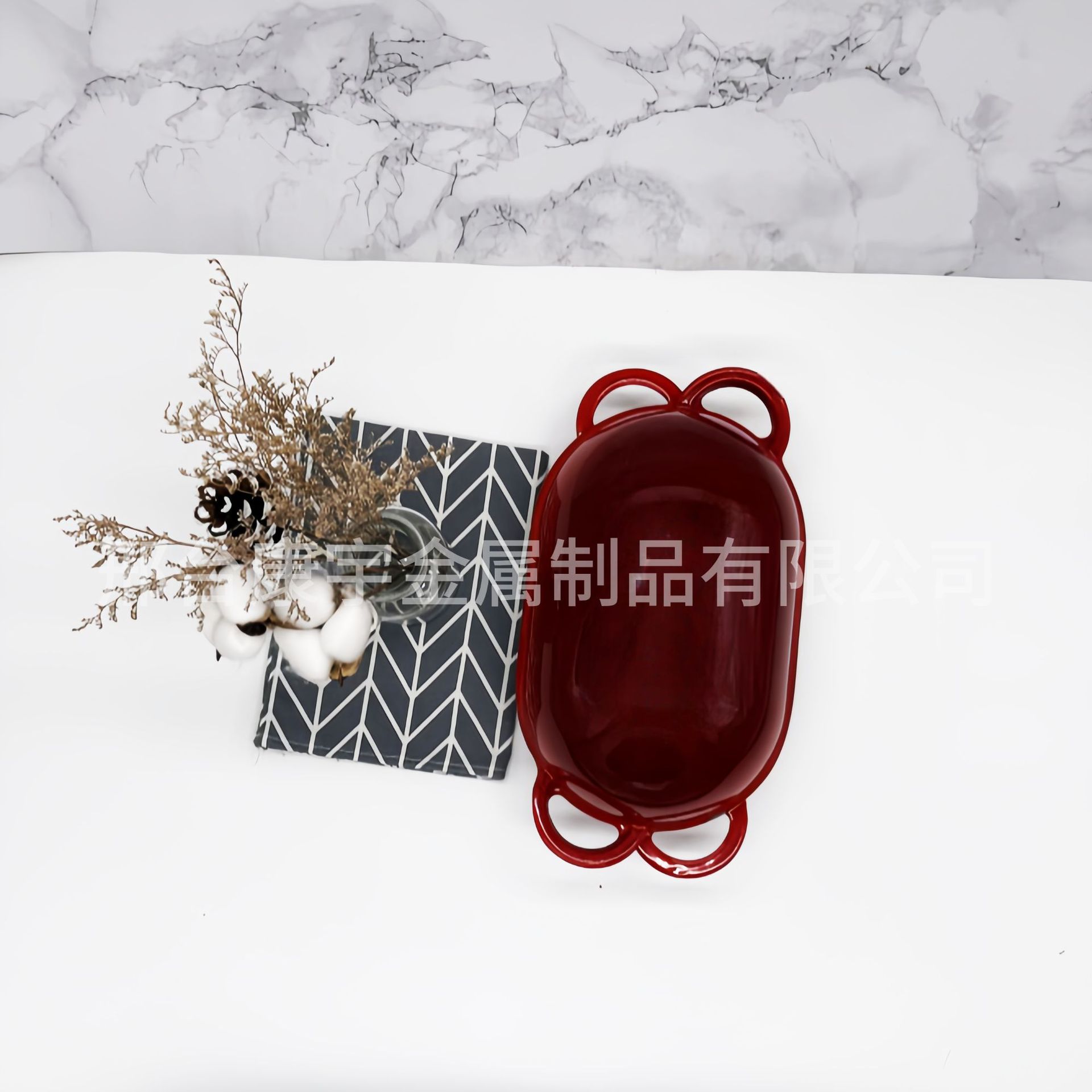 Export Cast Iron Enamel Oval-Shaped Baking Pot Stew Pot Oven Non-Stick Pan Electric and Gas Compatible Manufacturer Wholesale