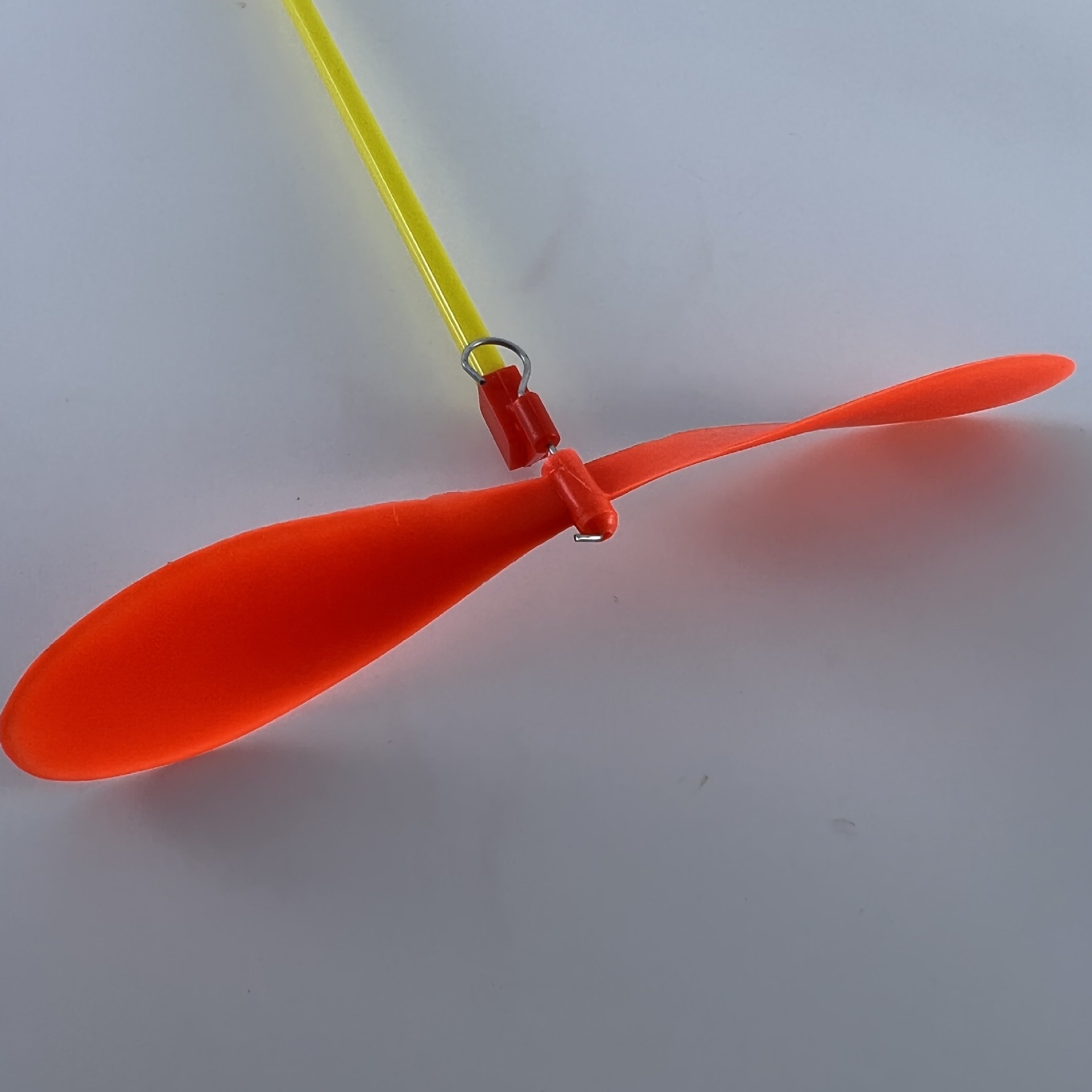 Aerospace students learn to make aviation aircraft model materials accessories propeller gliding helicopter hemp blades