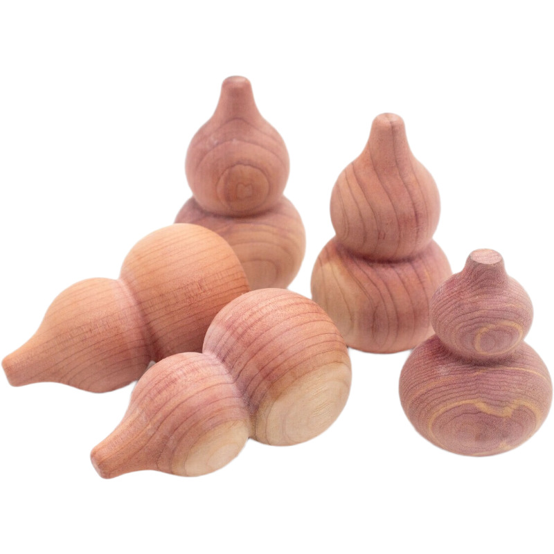 Factory Direct Supply of North American Cedar Gourd Wardrobe Anti-Corrosion and Insect-Proof Red Cedar Gourd Ornaments and Pendants