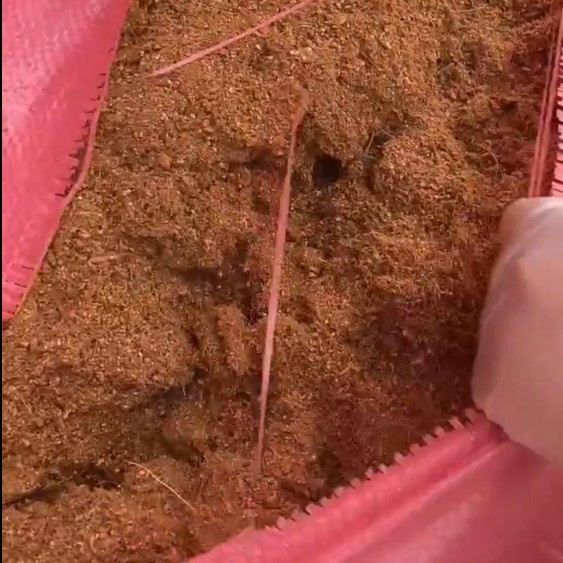 Coconut Coir Soil, Minimum Order Quantity of One Piece, Coconut Soil, Nutrient Soil, Growing Medium, Flower Cultivation, Vegetable Growing, Landscaping, Reptile Bedding, Green Plants