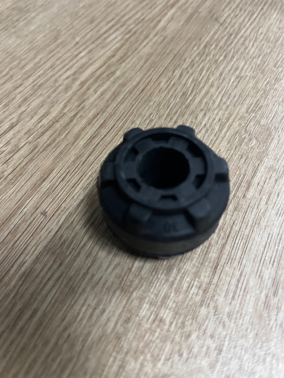 55323-07000. Резиновые детали различных моделей буферный клей