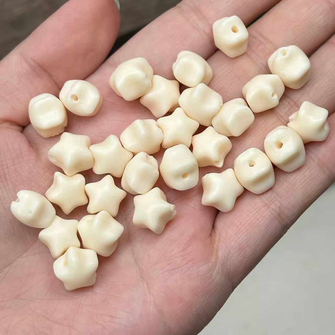 Ivory Fruit Little Star Carving with Beads DIY Bodhi Fruit Bracelet Super Cute Accessories Handheld Accessories for Men and Women