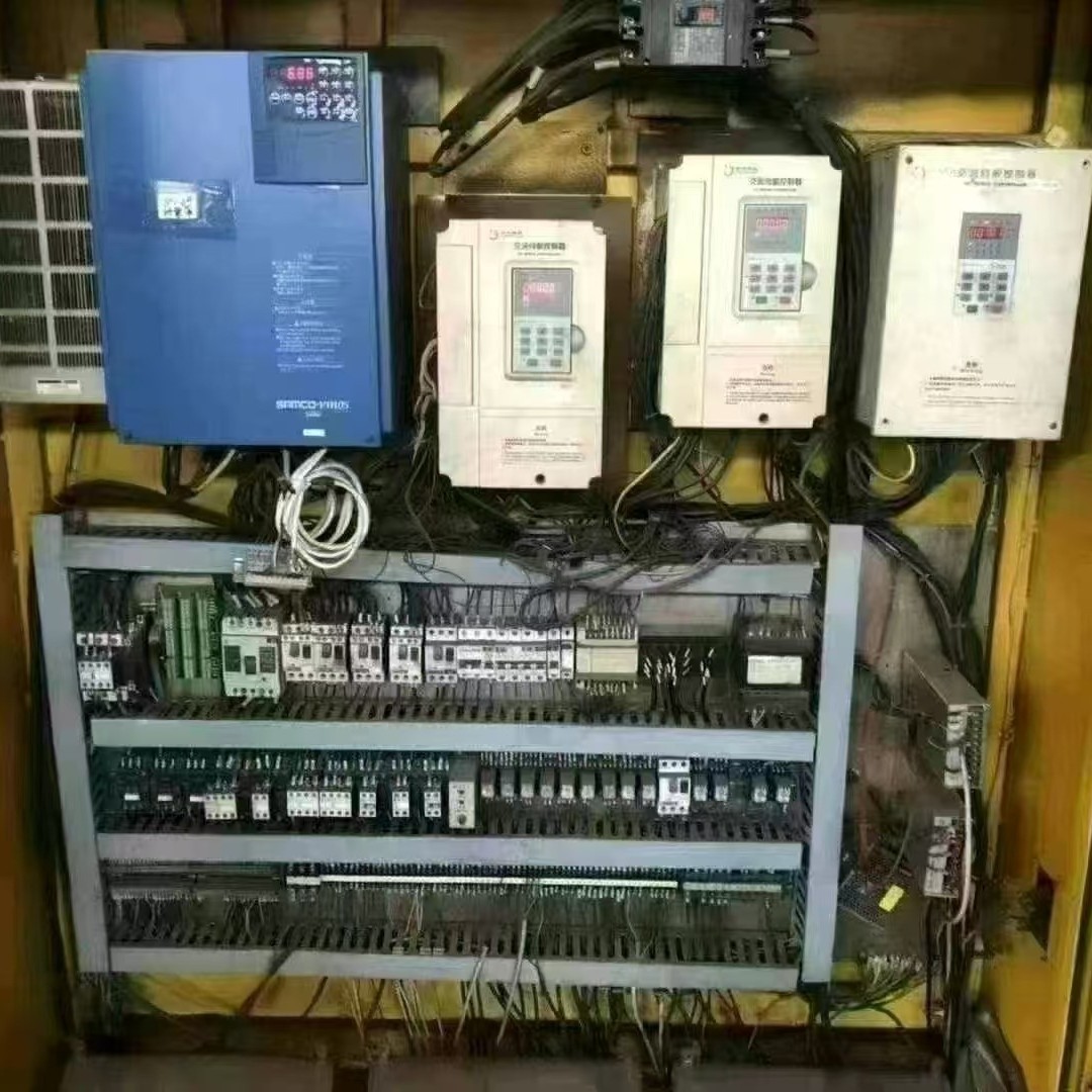 Handle Used Guilin Xs2325-8 Gantry Milling Machine Gantry Height 2.5m Right Column Side Milling Head