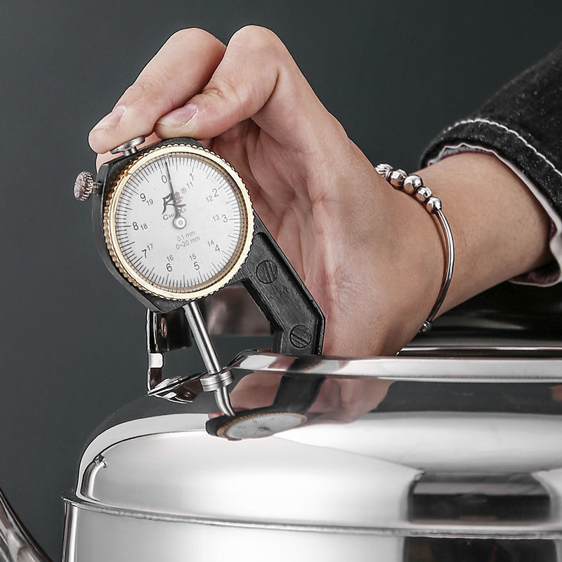 Professional generation sound kettle non-magnetic stainless steel thickened Zhongbao kettle induction cooker gas universal kettle is not charged