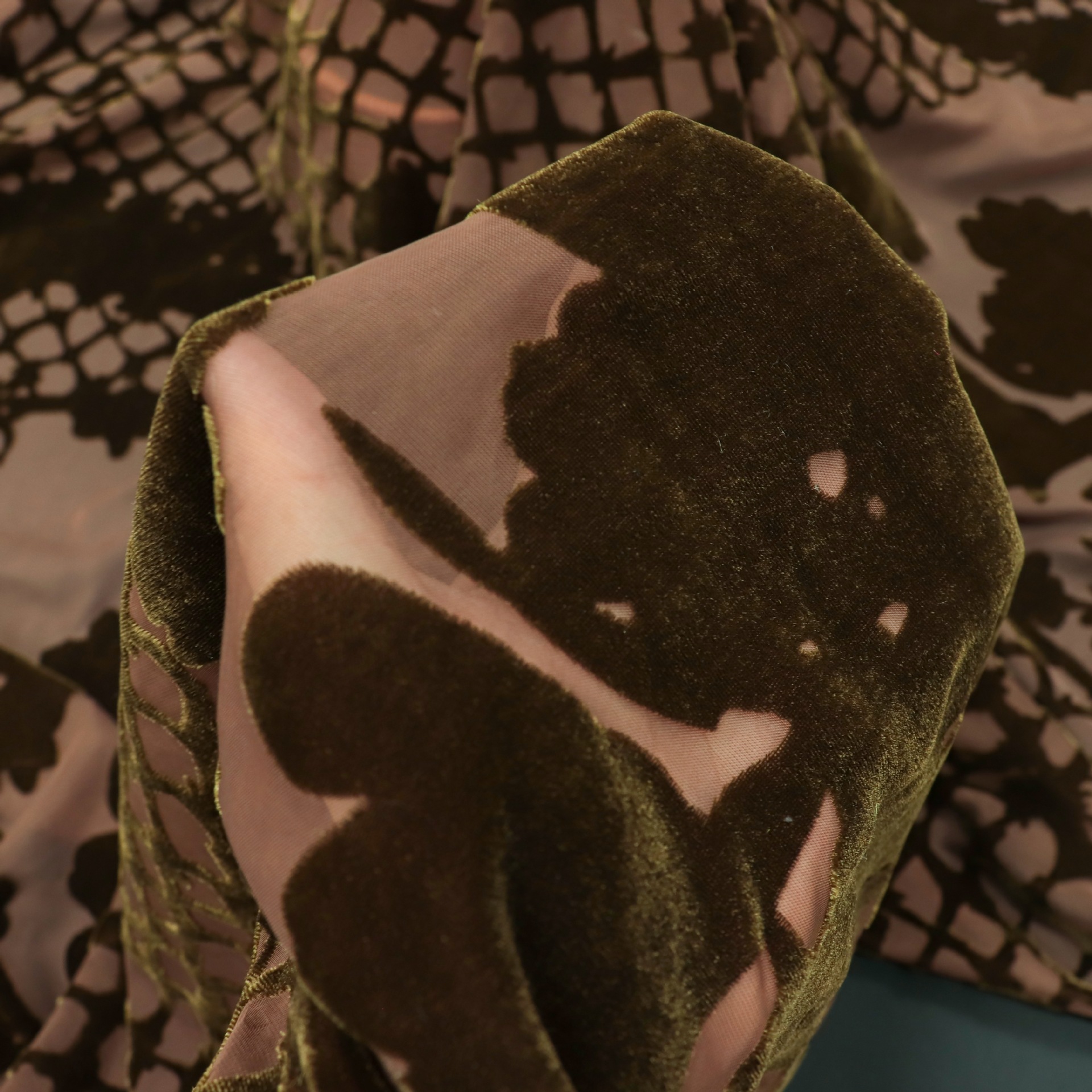 Factory Wholesale Direct Sales Woven Silk Monochrome Burnt Velvet Fabric Nightgown Dress Women's Textile Fabric