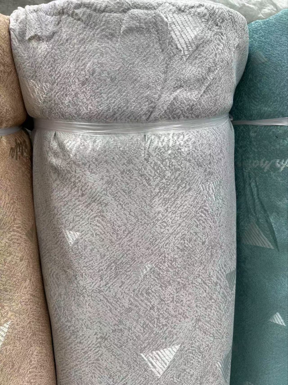 Inventory Clearance Sale of Southeast Asian Jacquard Curtain Fabric at Special Price, 3.2m Width Diamond Jacquard Fabric