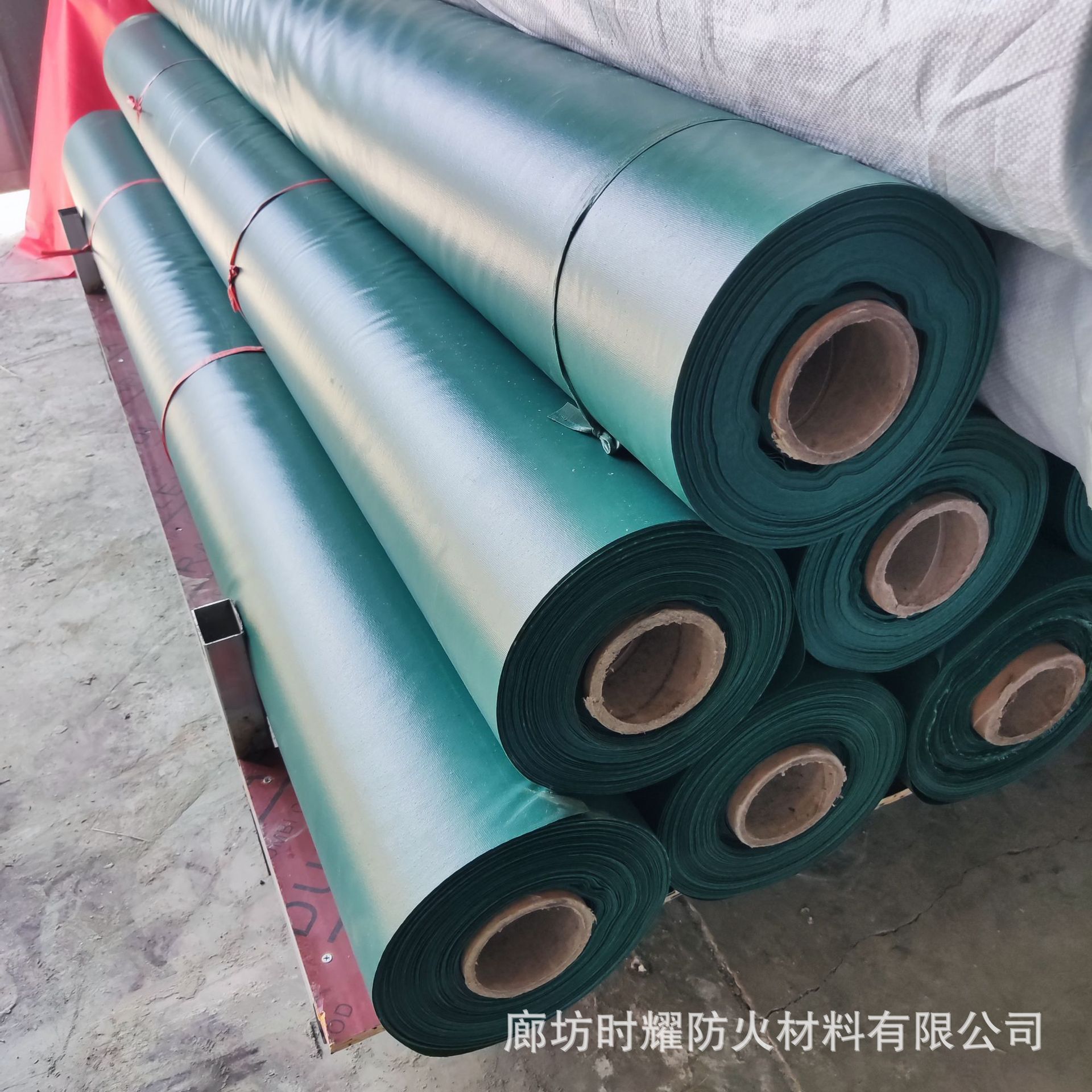 Manufacturer Supplies Flame Retardant Three-Proof Cloth, Pvc Plastic Coating Cloth, Sun Protection and Rainproof Cloth, Tarpaulin, Flame Retardant Tarpaulin, Tarpaulin