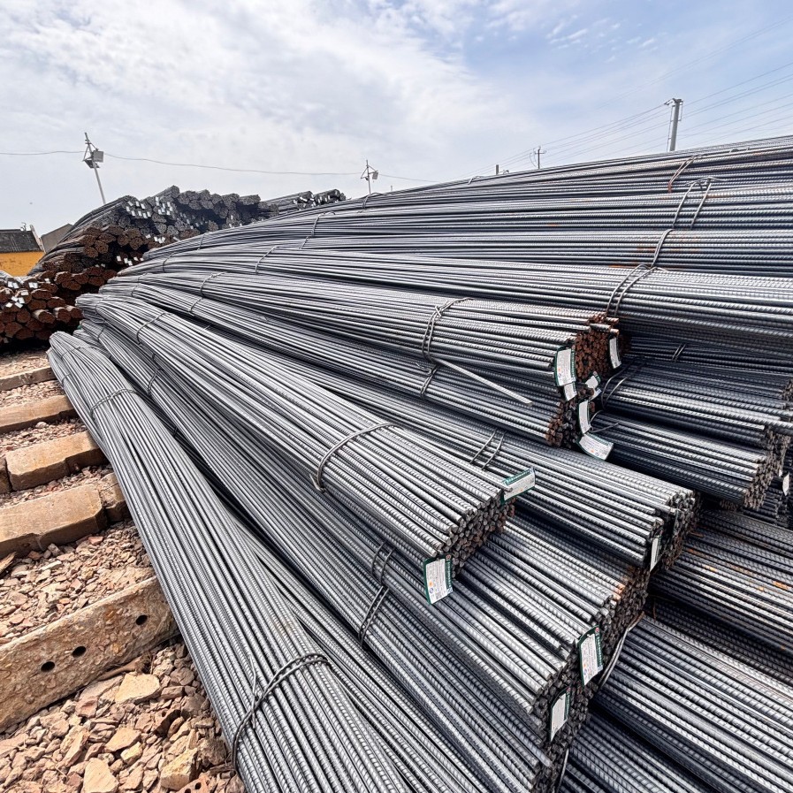 Grade 3 Threaded Steel Hrb400E Large Quantity Discount Construction Steel High Strength, Good Toughness and Corrosion Resistance Spot Wholesale