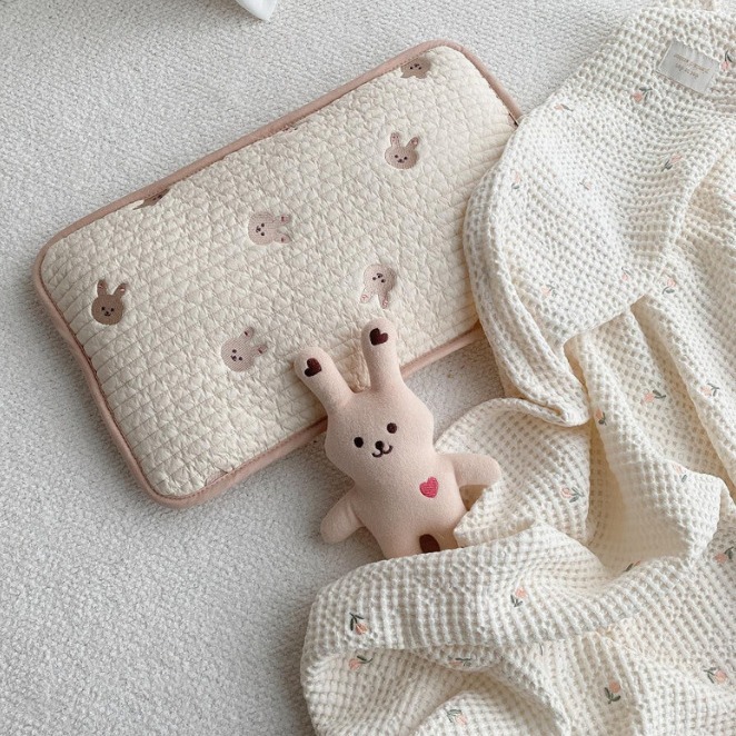 New children's quilted pillow exquisite animal embroidery sweat-absorbent breathable cotton pillow baby happy pillow