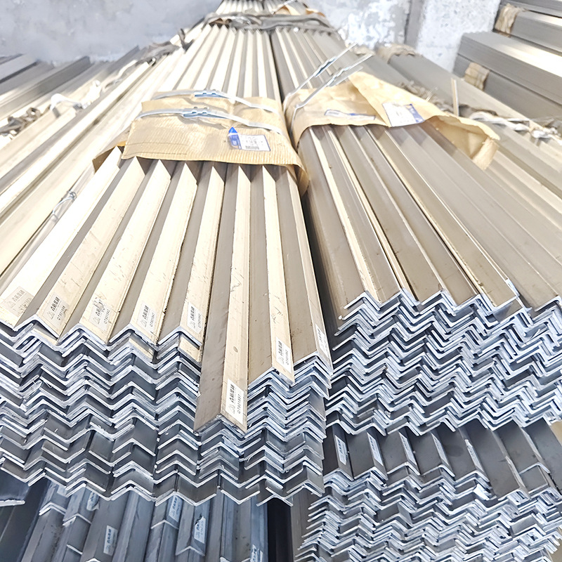 Wholesale 304 Stainless Steel Angle Steel, 316 Stainless Steel Angle Iron Hot Rolling and Welding, Unequal Side Angle Steel Can Be Processed as Non-Standard