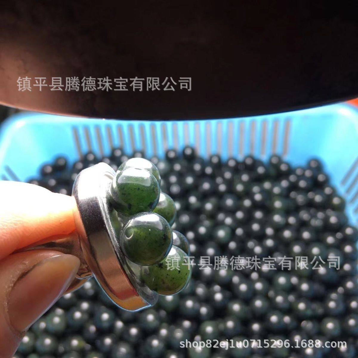 Factory Direct supply Medicine King Stone loose beads dark green jade health natural jade Xizang jade beads diy wholesale dark jade loose beads