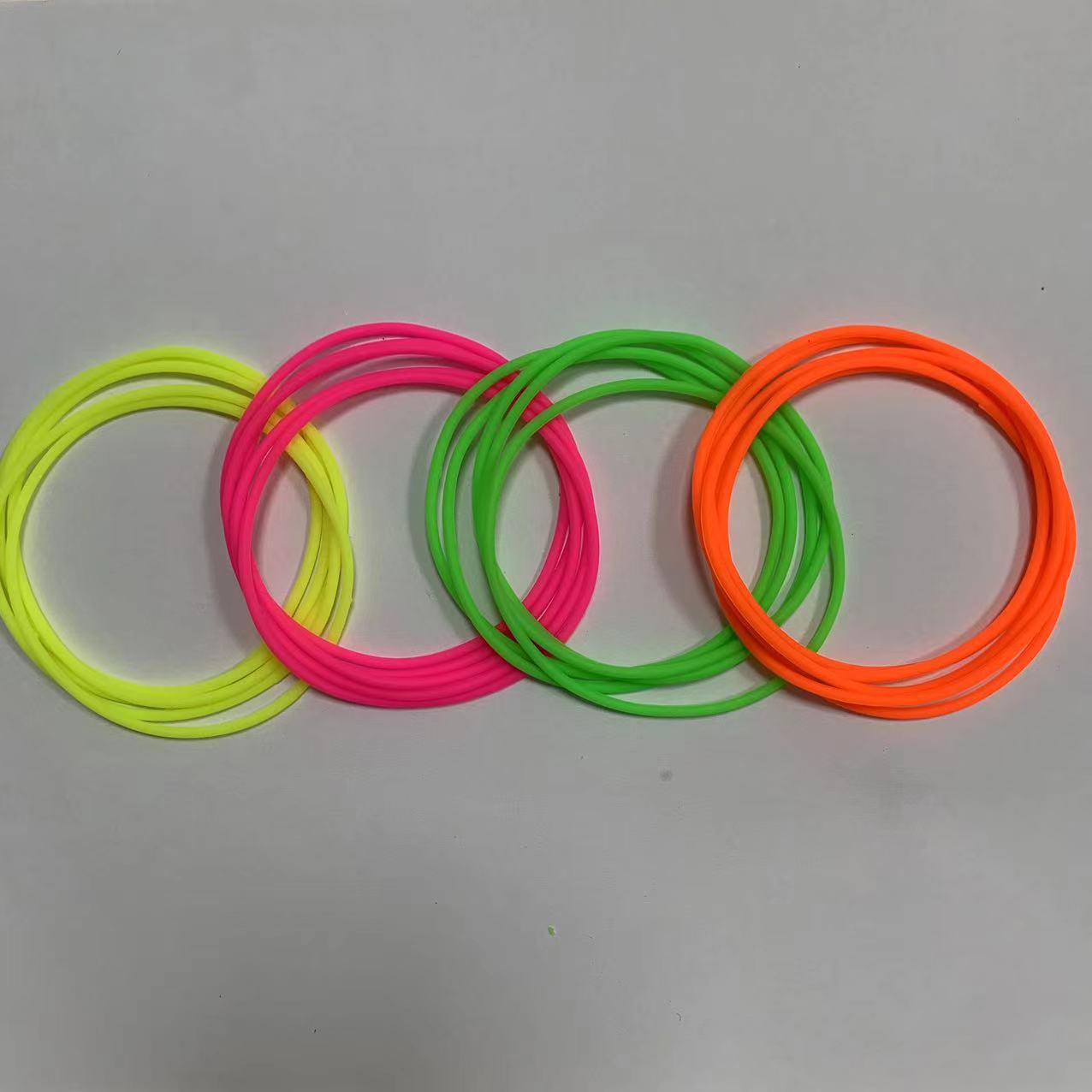 Now Mold for Sale Diameter 65mm, Wire Diameter 2mm, High Elasticity Colorful Silicone Luminous Rubber Band Silicone Ring