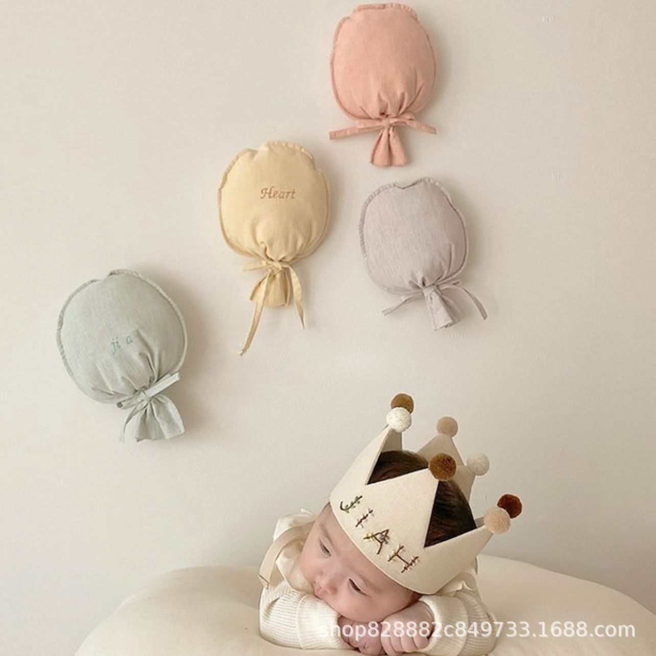 Korean ins style baby calming balloon pillow decoration wall hanging bed decoration day and month photo props
