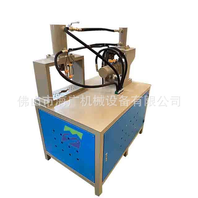 Double-station hydraulic angle cutting machine square tube channel steel automatic angle cutting machine stainless steel tube copper tube iron tube angle cutting machine