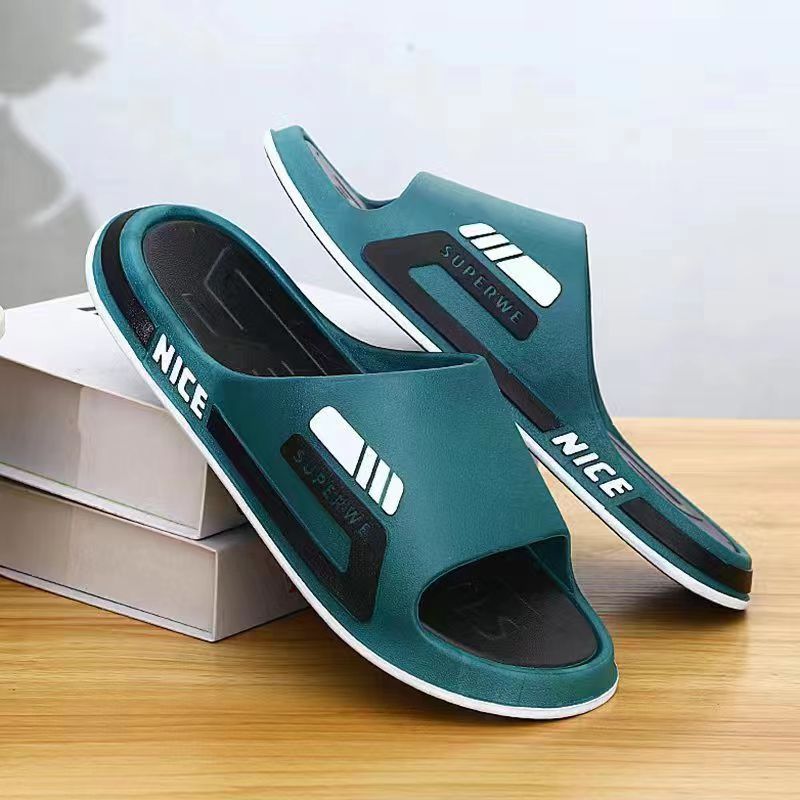 2024 men's summer wear non-slip wear-resistant casual couple sandals student fashion trend flip flops wholesale