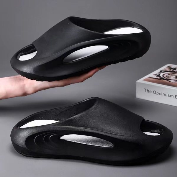 Designed for Outer Wear, Fashionable Sports Slippers, Thick-Soled, Personalized, Non-Slip, Anti-Odor, Wear-Resistant, Soft-Soled Men's Slippers Wholesale