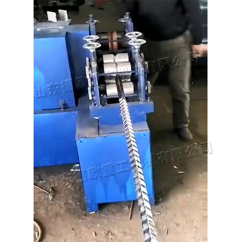 Yang Pattern and Yin Pattern Stainless Steel Pipe Forging Machine High-Grade Artistic Pattern Pipe Production Machine Cold Rolling Embossing Machine