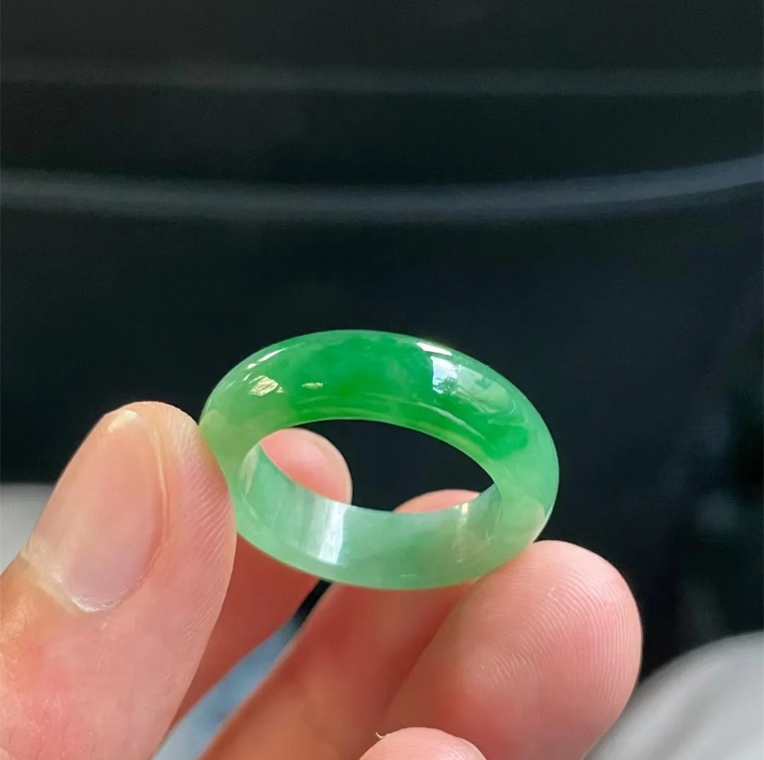 Кольцо из бирманского нефрита, императорский зеленый, для влюбленных
