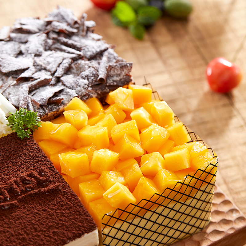 ¤ ℗ Durian and Mango Double Fruit Birthday Cake Quartet City Delivery Beijing Shanghai Guangzhou Shenzhen