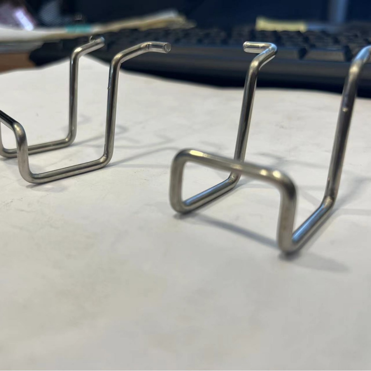 Factory Direct Sale Study Bookshelf, Backpack Hook, Multifunctional Desk for Study Room, Height-Adjustable Desk, Modern and Simple Design