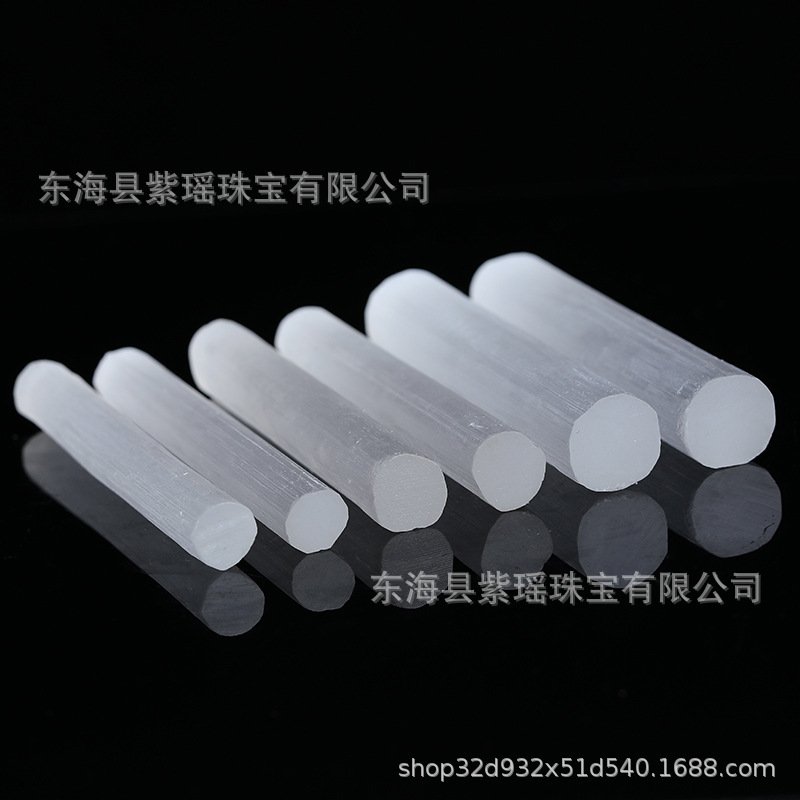 Wholesale Natural Nitrite Gypsum Crystal Transparent Gypsum Strip Gypsum Stick Gypsum Board Gypsum Raw Stone Products