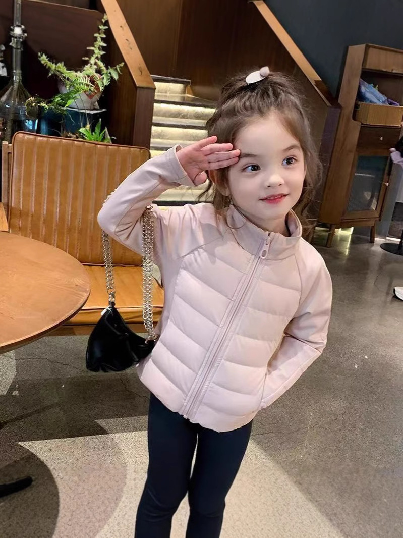 Girls' Light Down Cotton-padded Coat Winter 2024 New Children's Short Slim-fit Coat Girls' Liner Top Trendy