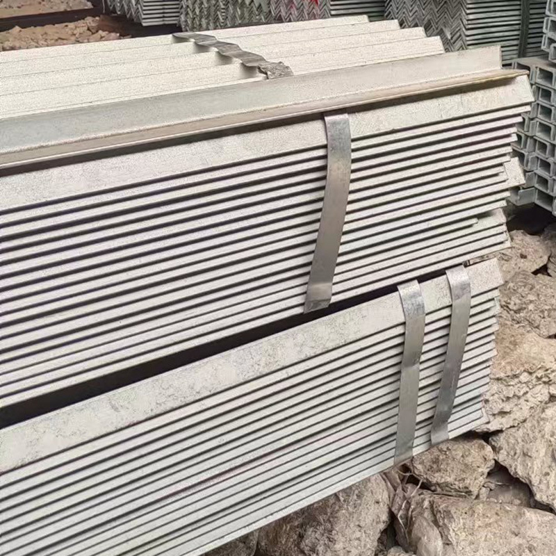 Guangdong Galvanized Angle Steel Q235B Hot-Rolled Triangular Steel for Curtain Wall Engineering, Perforated Equal-Sided Angle Steel 40*40