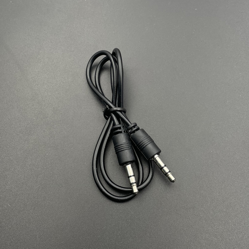 Aux Audio Cable 1.35m mm to 3.5mm Aux Cable Car Speaker Extension Cable Od2.6 Charging Cable