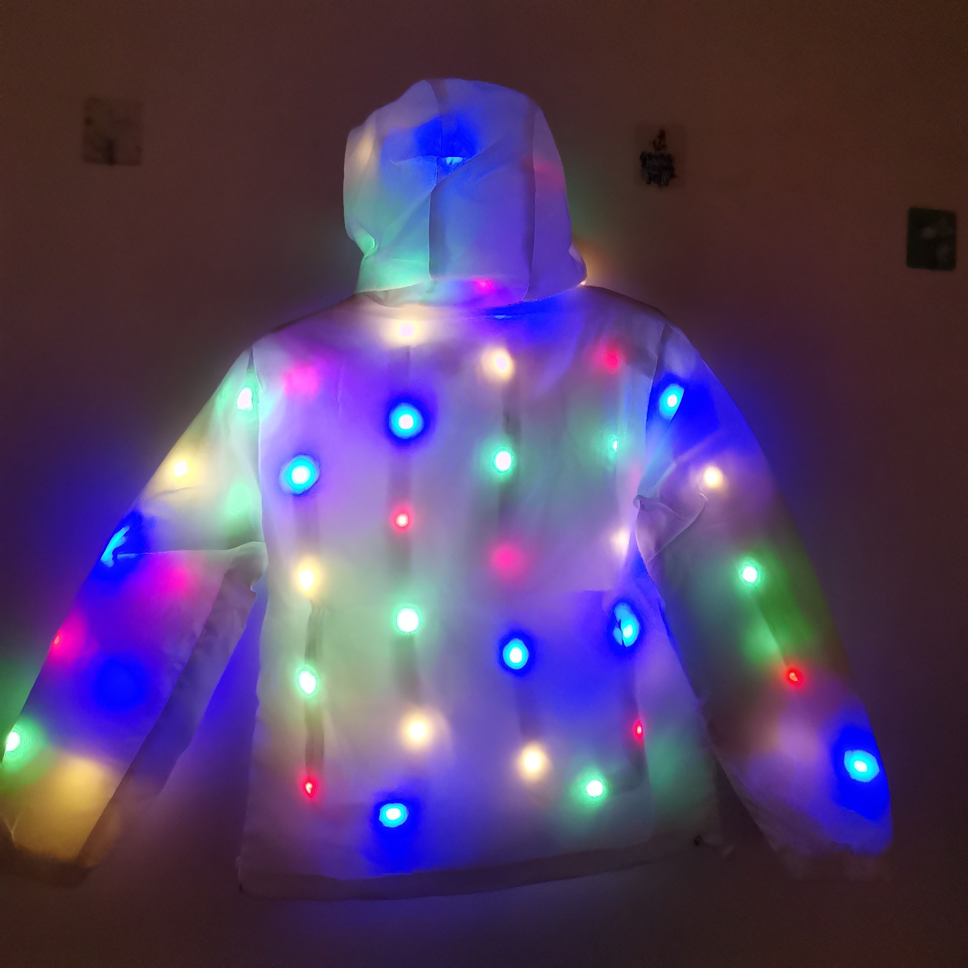 Cross-border Amazon LED luminous clothes children's colorful luminous coat Christmas party flash stage performance clothes