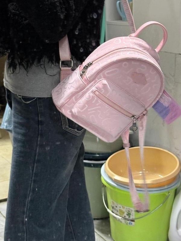 Niche 2024 Simple New Backpack Ins Casual Fashion Printed Backpack Lightweight Versatile School Bag Pink