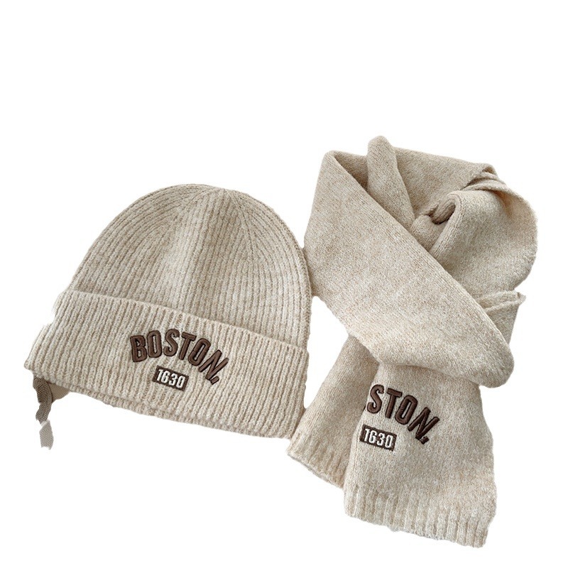 Korean Style Kidsren's Hat and Scarf 2-Piece Set for Boys and Girls with Embroidered Letters Pure Color Versatile Set for Autumn and Winter Baby to Heattech