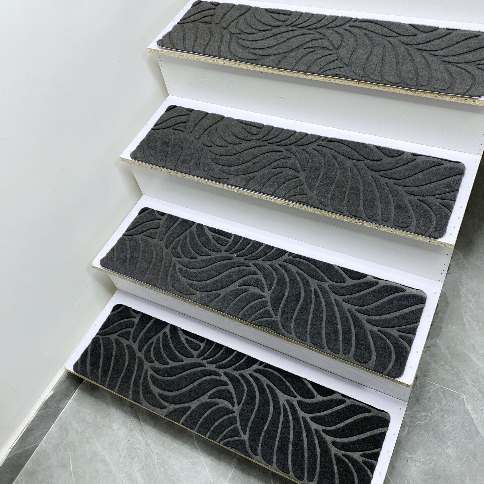 Cross-border Amazon Special Solid Wood Stair Step Mat Non-slip Mat Household Marble Stair Carpet Adhesive-free Self-adhesive