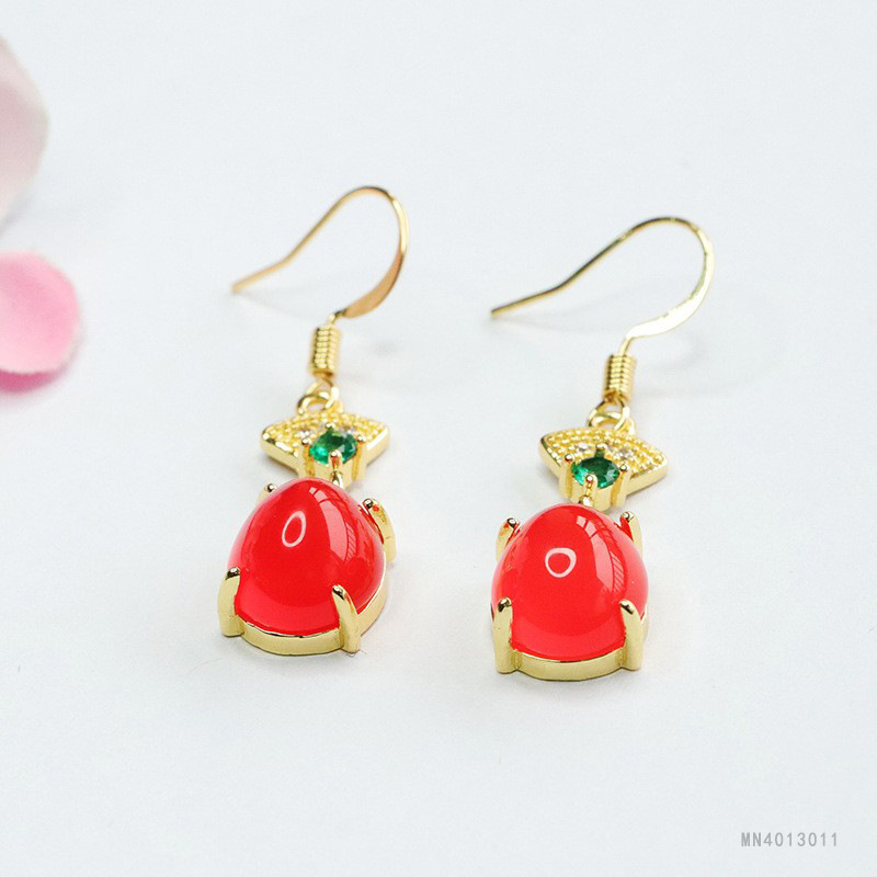 Yuyu ice green chalcedony ear red agate ear hook earrings women's new Chinese factory wholesale MN4013011