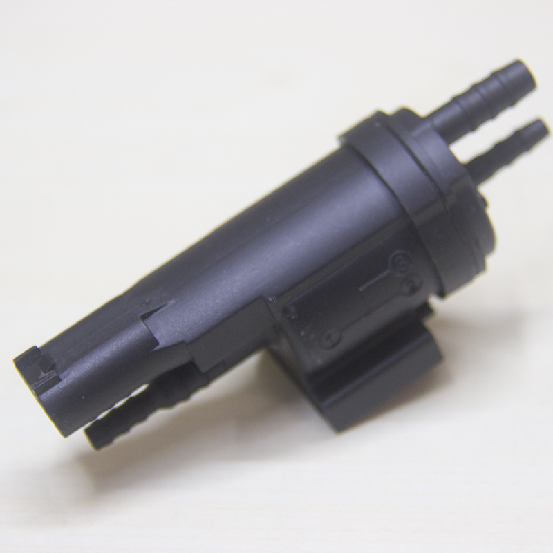 Suitable for Mercedes-Benz Turbo Air Digital Conversion Valve Solenoid Valve A0025407097 A0025401497