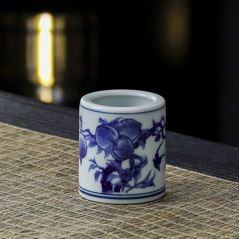 Yuerui Vintage Blue and White Tea Cover Set Purple Clay Pot Ceramic Pot Cover Lid Holder Tea Set Accessories Cover Bowl Tea Play Ornaments