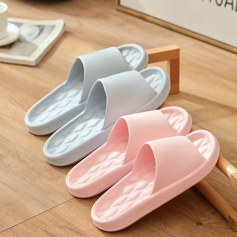 Women's summer home indoor bath non-slip couple outdoor wear shit feeling home slippers men's wholesale