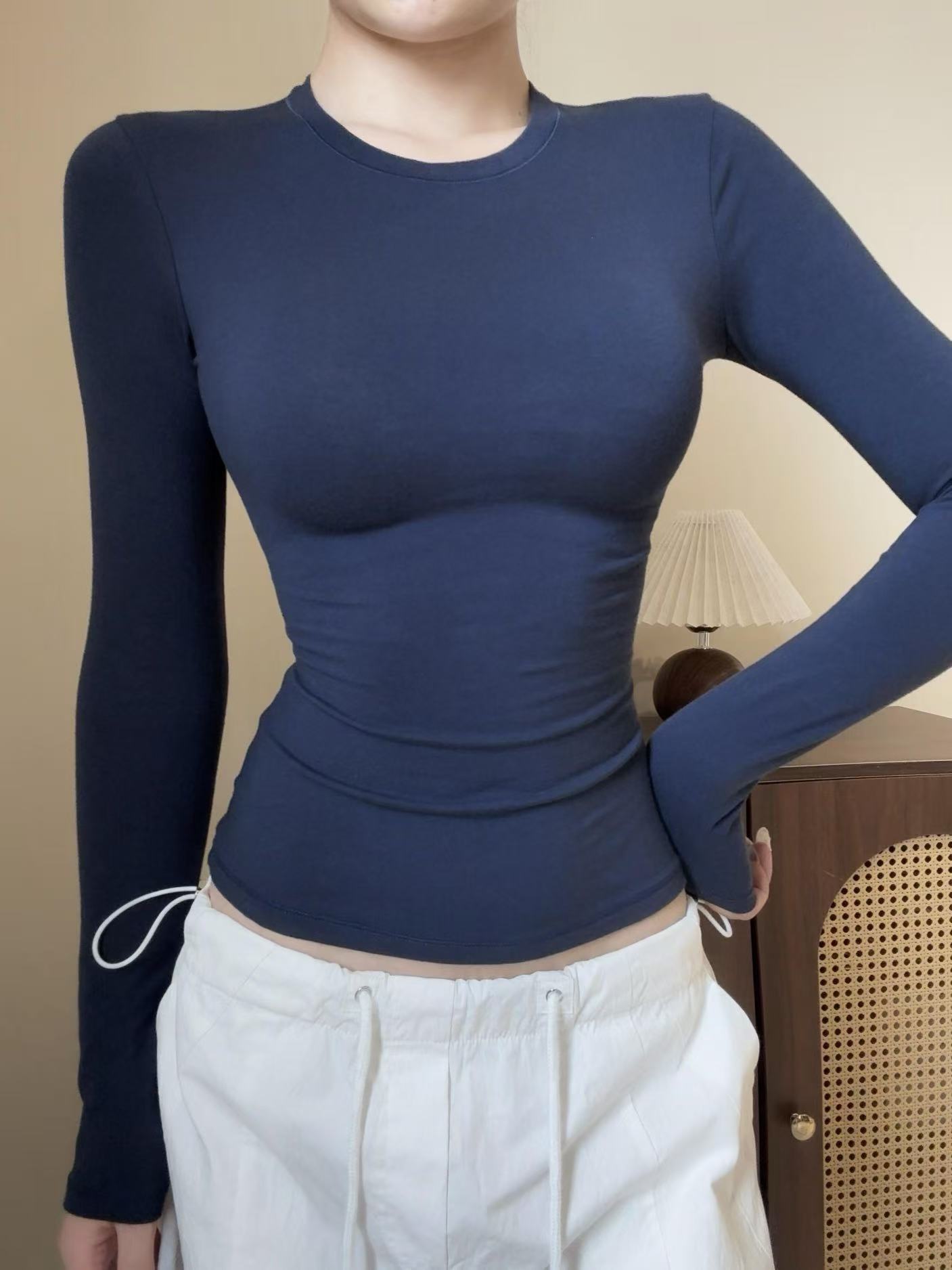 Футболка с длинным рукавом Skims Kardashian из хлопка, эластичная, стройнящая, весна и лето, круглый вырез, U-образный вырез, высокая эластичность