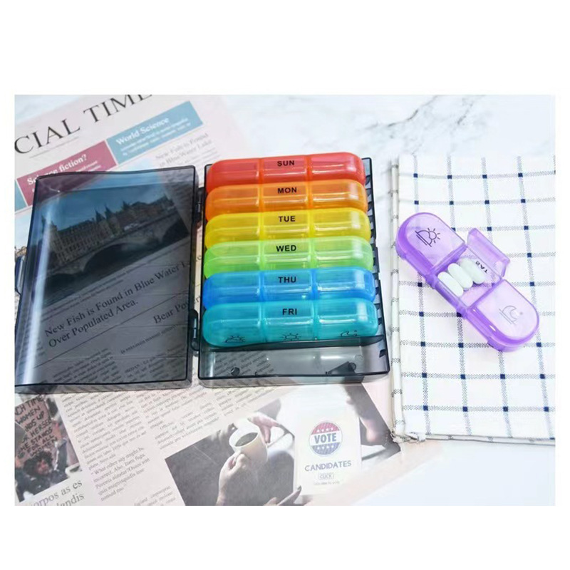 New hot sale 21 grid black medicine box classification box portable medicine box plastic compartment