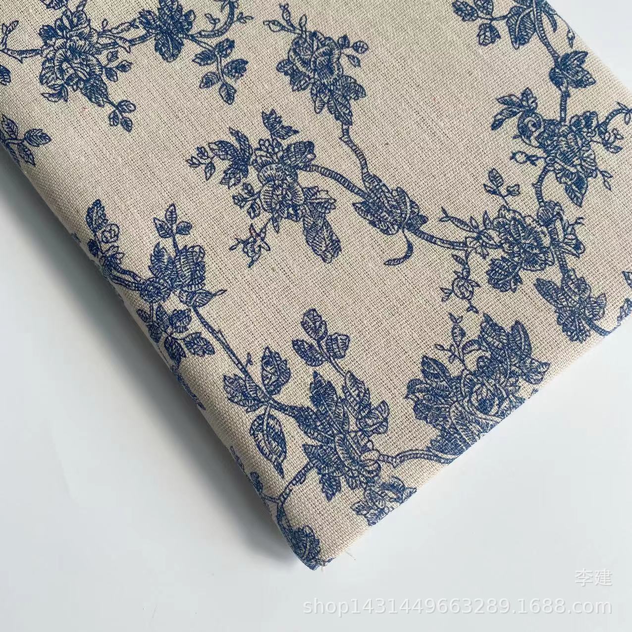 Professional Printing and Dyeing Linen Fabric Linen Cloth Printing Vintage Blue Flower Tablecloth Background Cloth