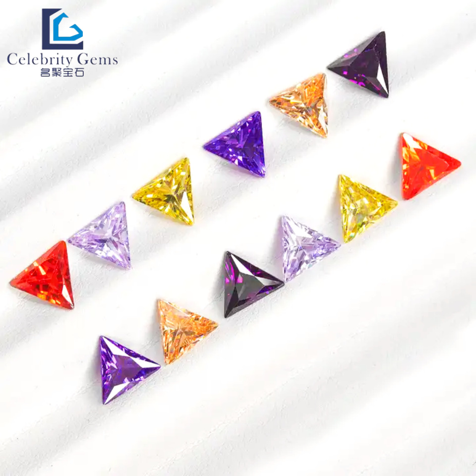 Оптовая синтетическая драгоценность цветного циркона, необработанный камень, треугольник с острым углом, кубический цирконий оптом