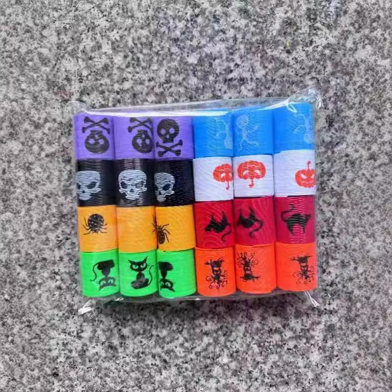 Children's colorful spring ring mini smiling face rainbow ring colorful ring elastic ring ground Prize toy cross-border supply