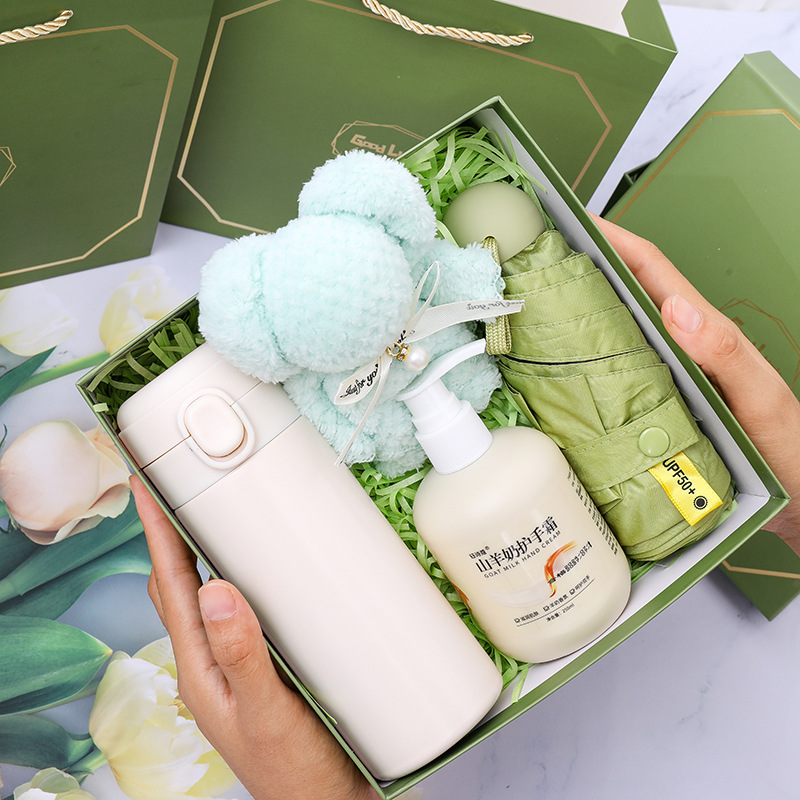 Business Practical Small Gifts Wedding Niche Senior Birthday Gifts Company Group Building Best Man Female Bridesmaid Accompanying Gift Box