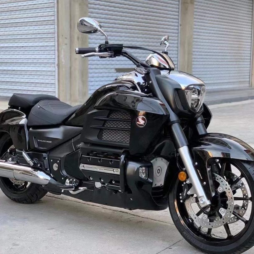 Импортированный скандинавский богиня Tian круиз ретро принц золотое крыло 1800 большой корабль большая овца путешествие скутер