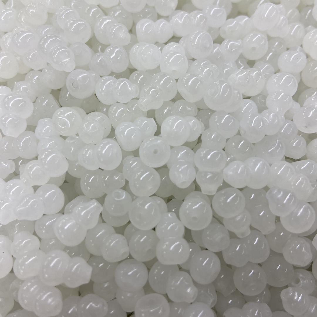 Factory wholesale natural Hotan white jade gourd accessories 7x 10m Hotan white jade gourd through hole accessories diy accessories