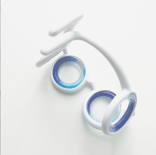 Wholesale new net red car, boat and plane anti-halo glasses for adults and children 3D vertigo game Xingnao anti-trap device