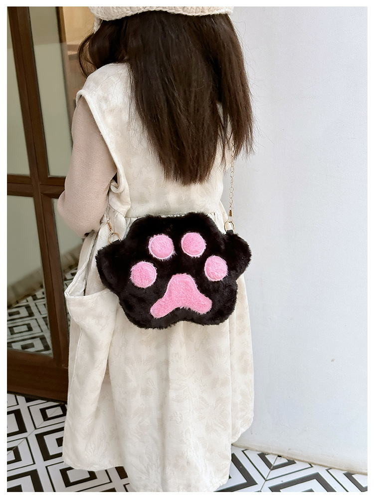 Fluffy bag new children's cat claw bag Japanese sweet fashion cute messenger bag contrast color small bag a generation of hair